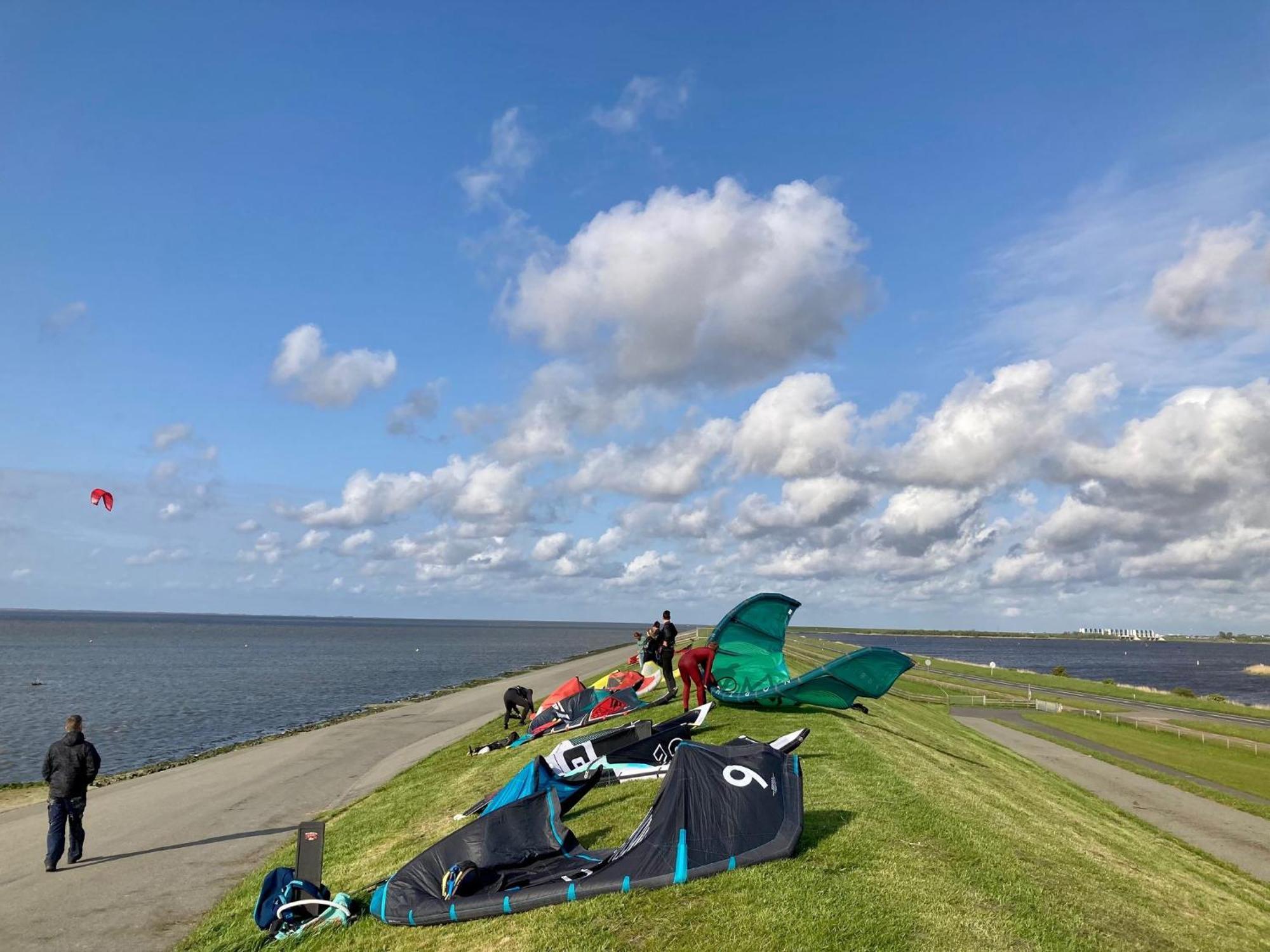 "Heleen" 6 Pers, Lauwersmeer Waterfront, Full Equipped And Modern Anjum Exteriör bild